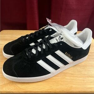 Adidas Gazelle Sneakers